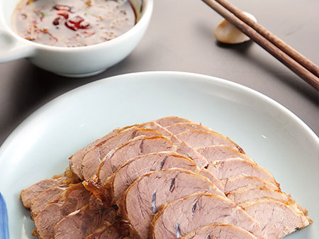 天津海鮮:蘸醬牛肉
